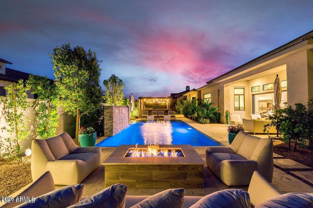 Photo of 2665 E Hummingbird Way, Gilbert, AZ 85297 (MLS # 6993382)