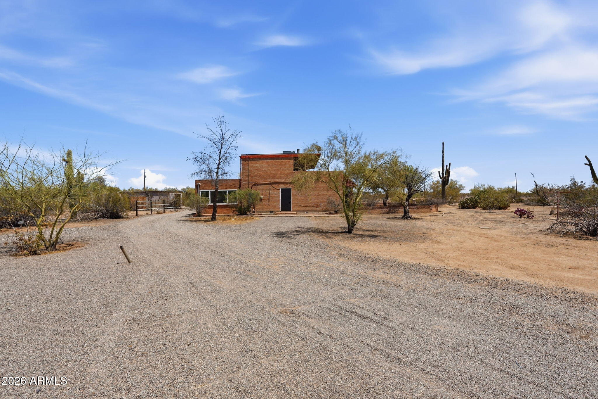 22466 E CACTUS FOREST Road
