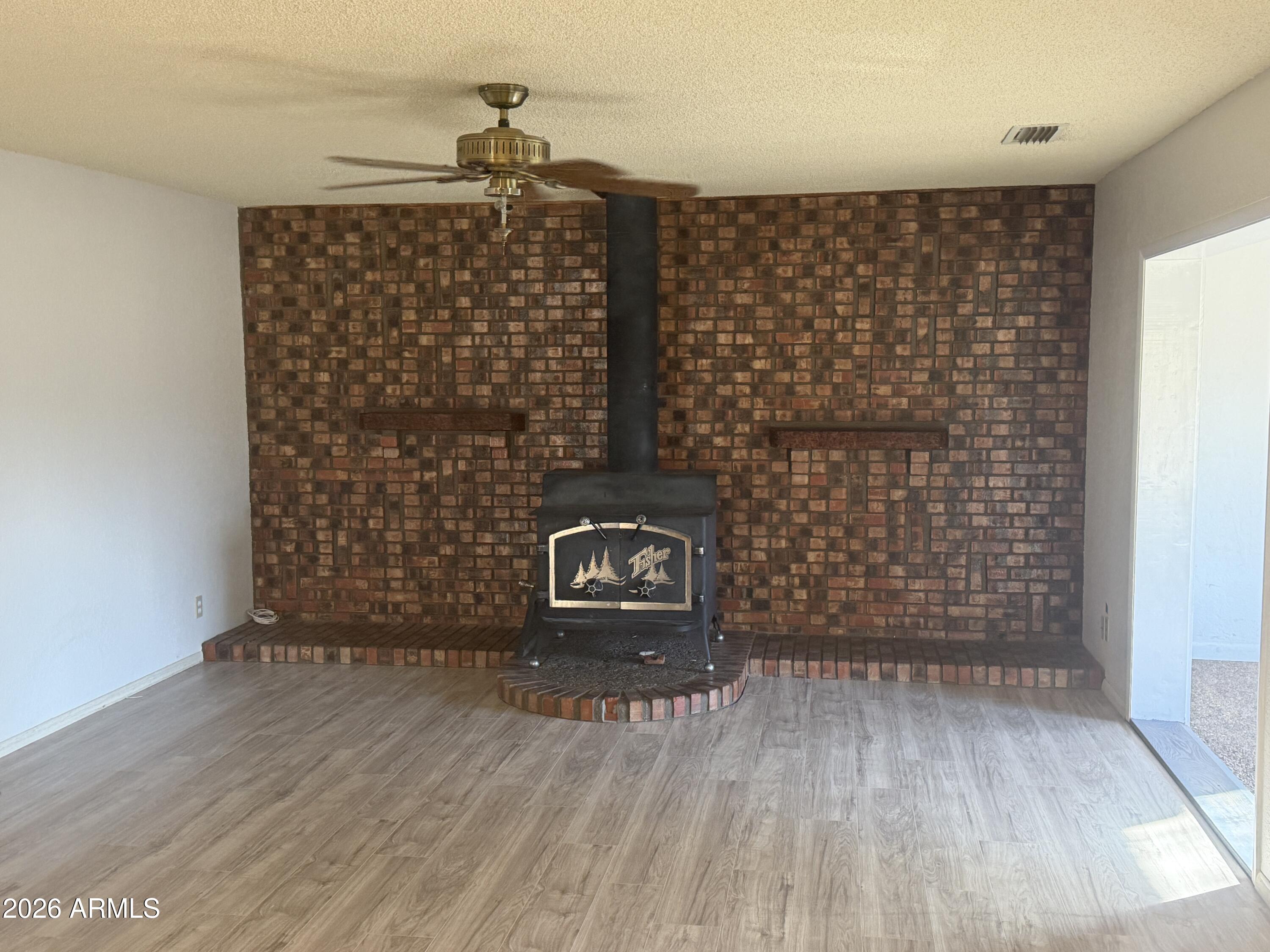 3255 E RIMROCK Drive