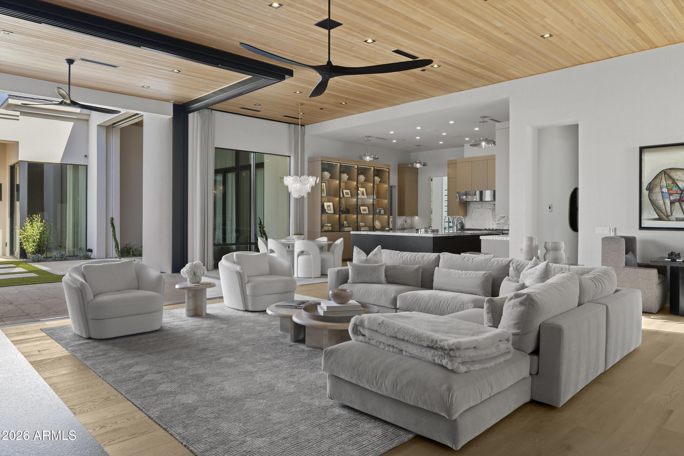 6220 N CASA BLANCA Drive