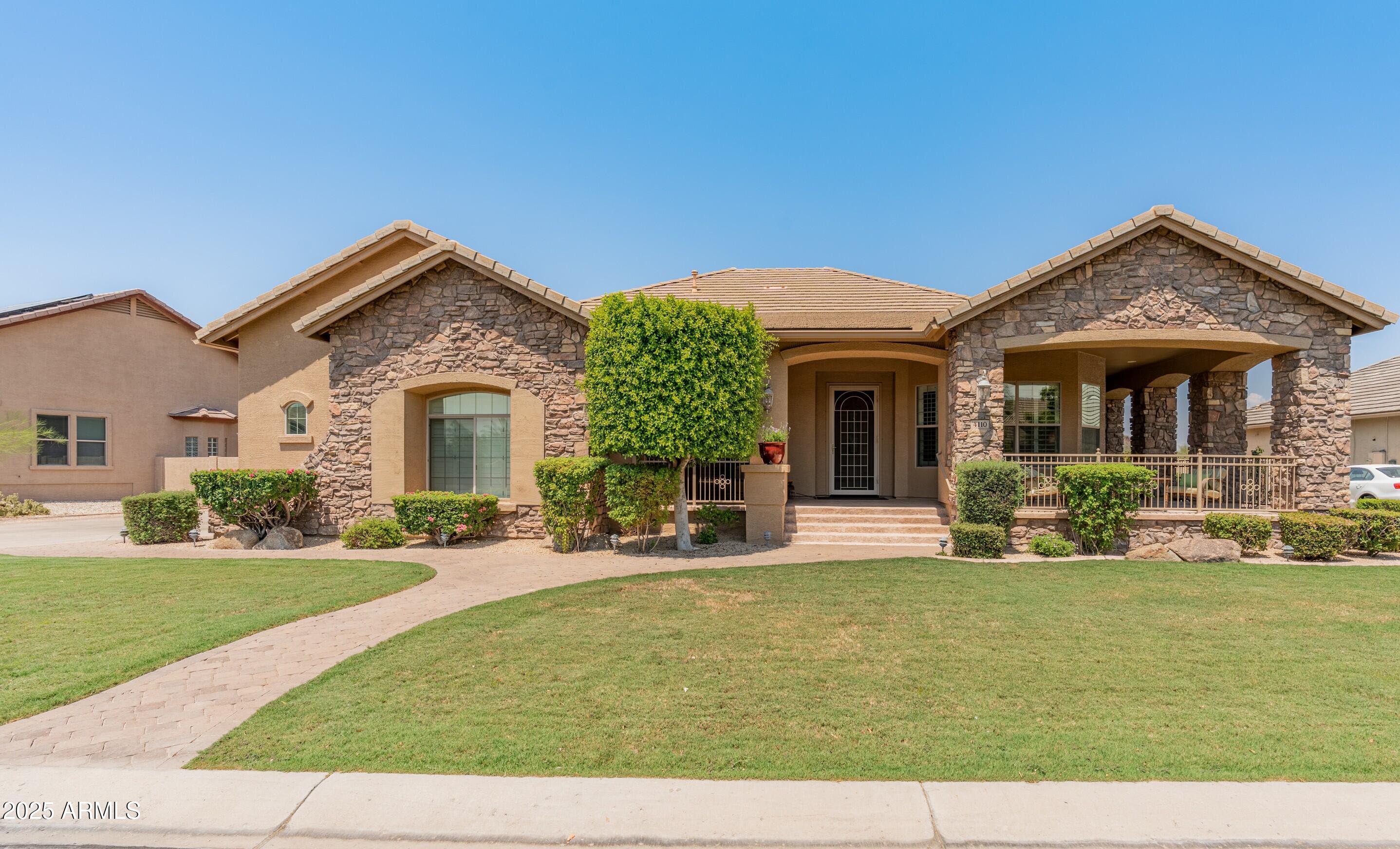 4110 W ORAIBI Drive