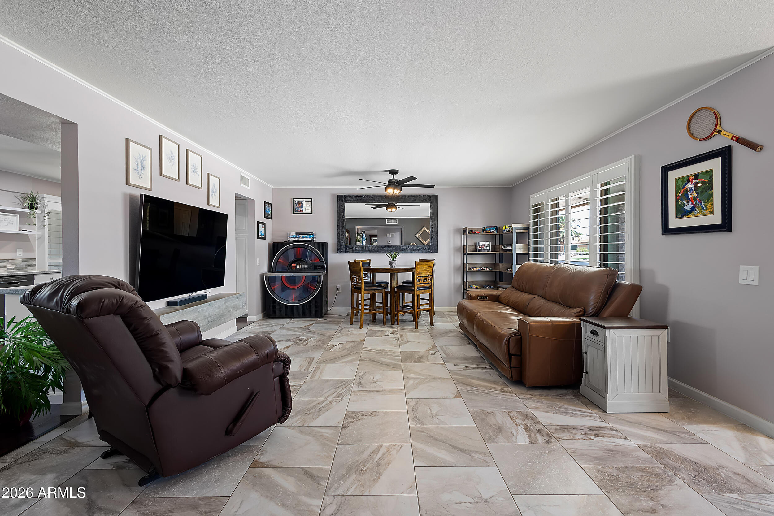 10421 W CONCHO Circle