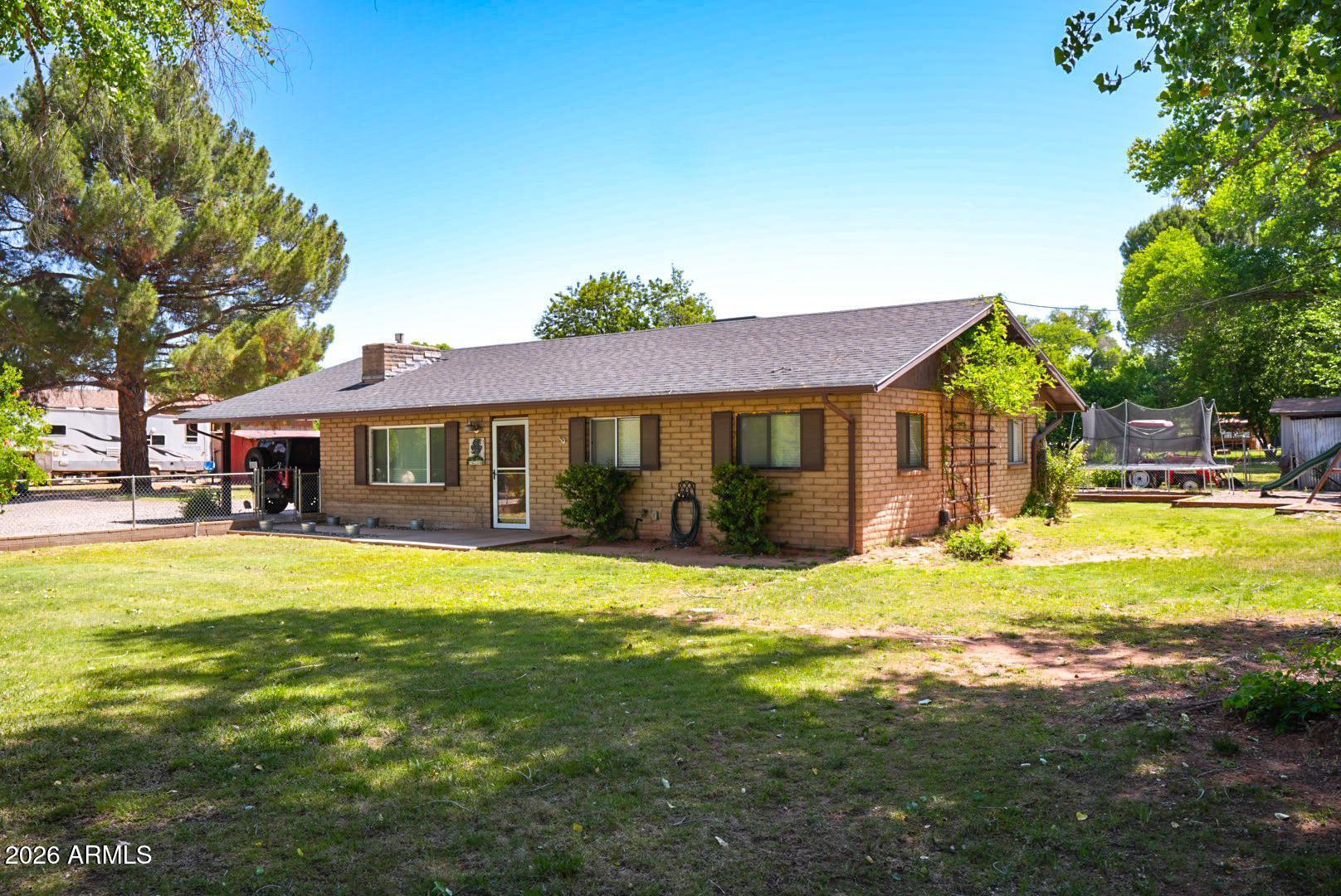 75 N FARM CIRCLE Road