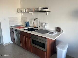 4750 N CENTRAL Avenue S6