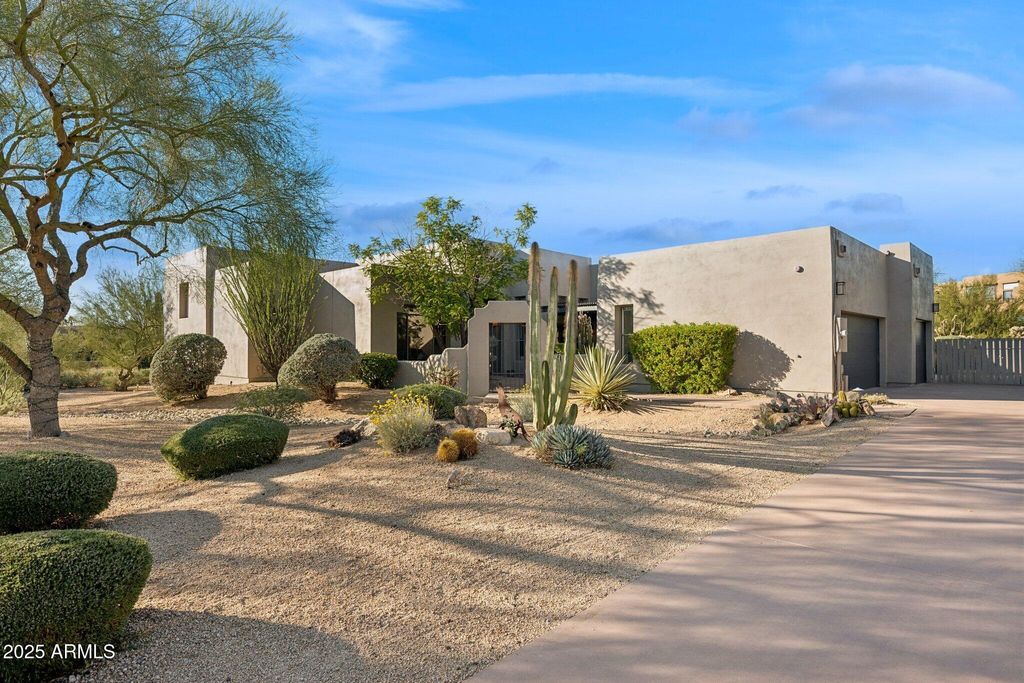 Photo of 8624 E Chama Road, Scottsdale, AZ 85255 (MLS # 6950034)