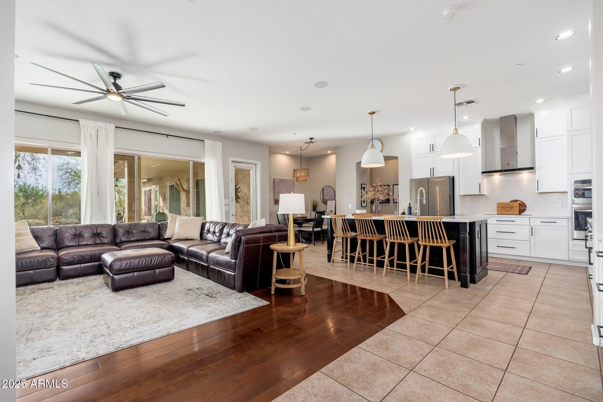 5712 E BLUE SKY Drive