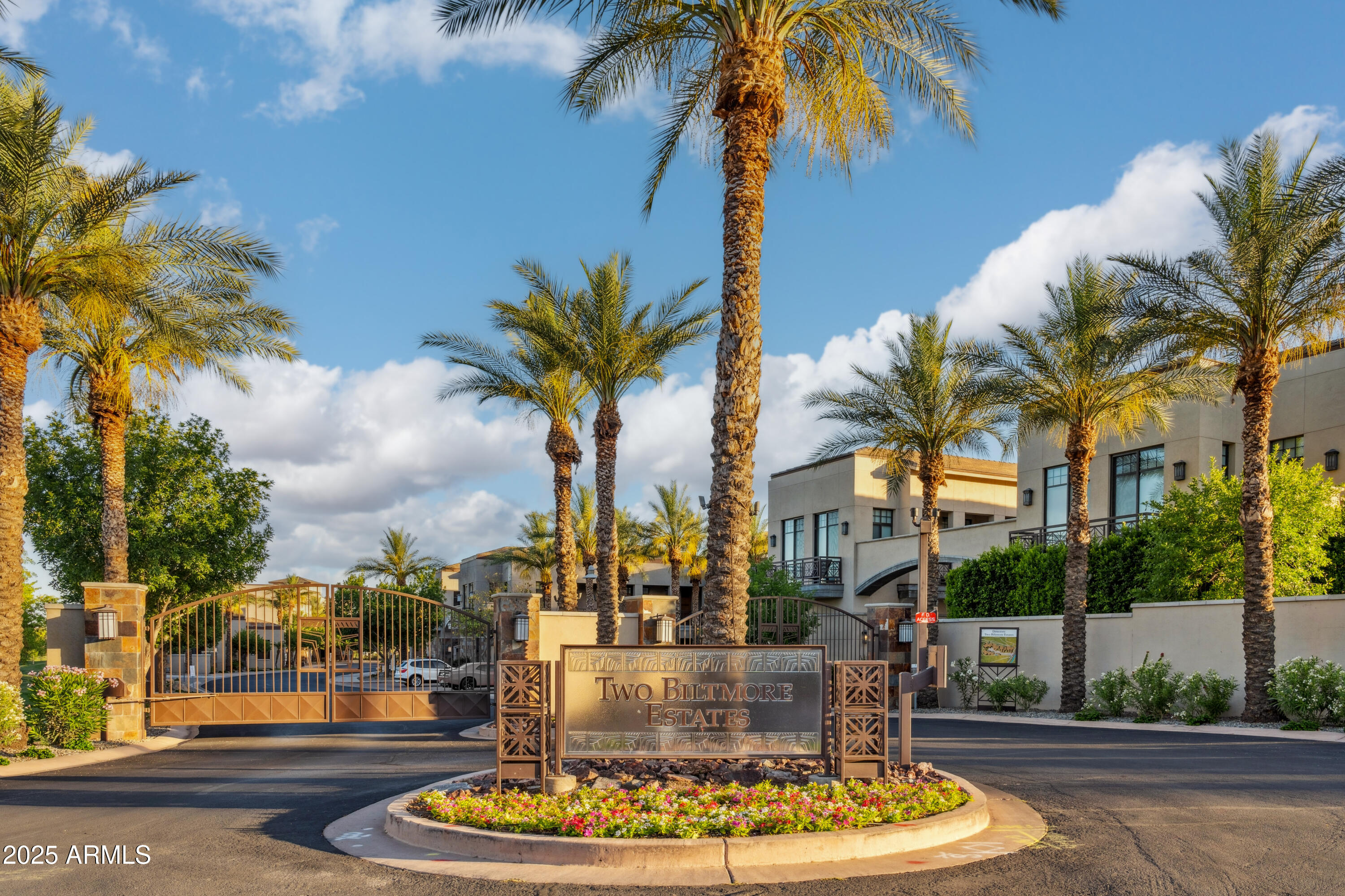 2 BILTMORE Estate 309