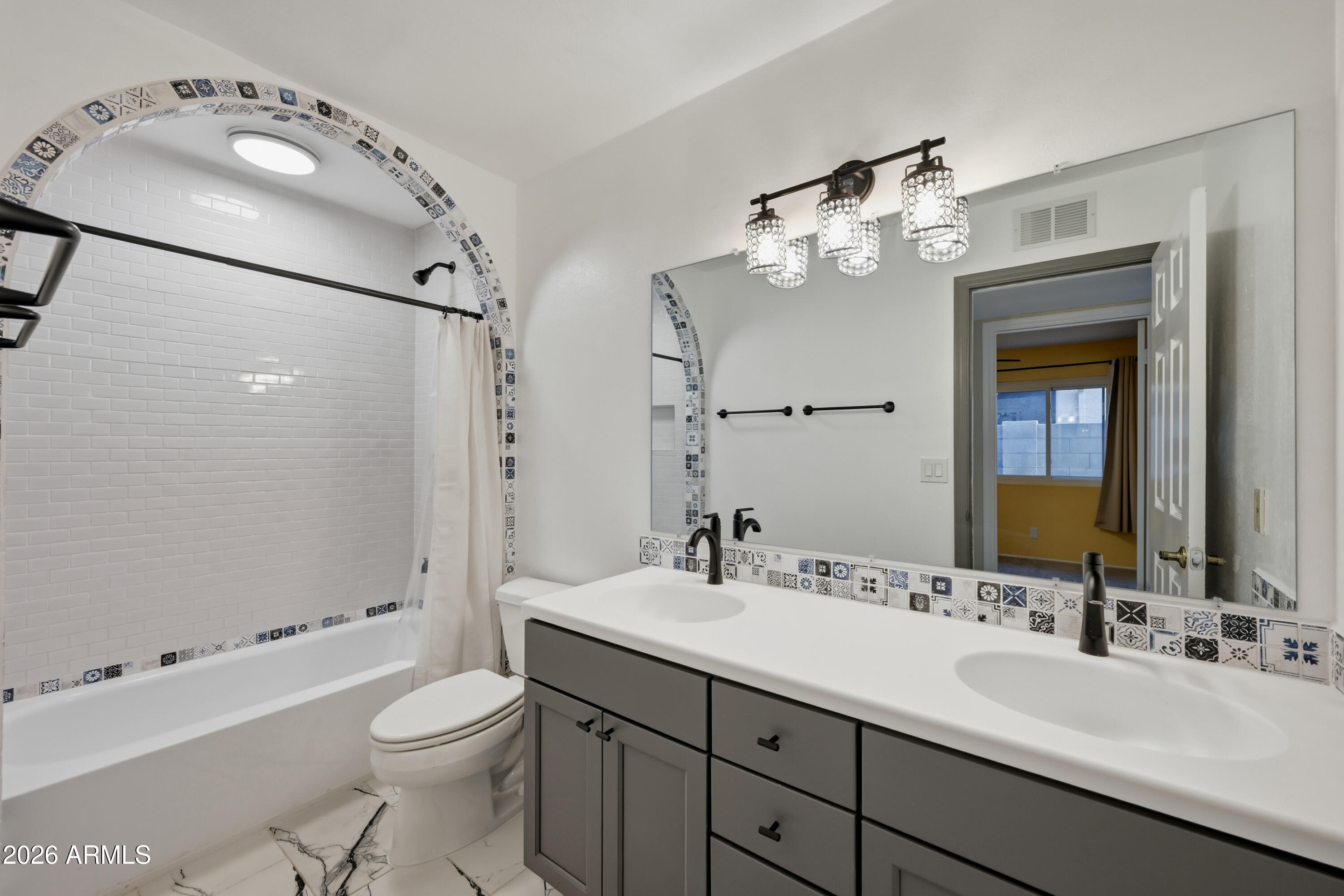MARLBOROUGH PARK ESTATES LOT 1-177 TR A-J - Residential