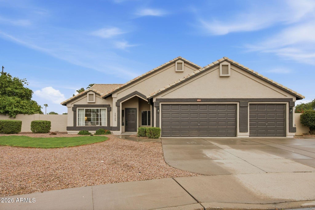 Photo of 2565 S Brighton, Mesa, AZ 85209 (MLS # 7086525)
