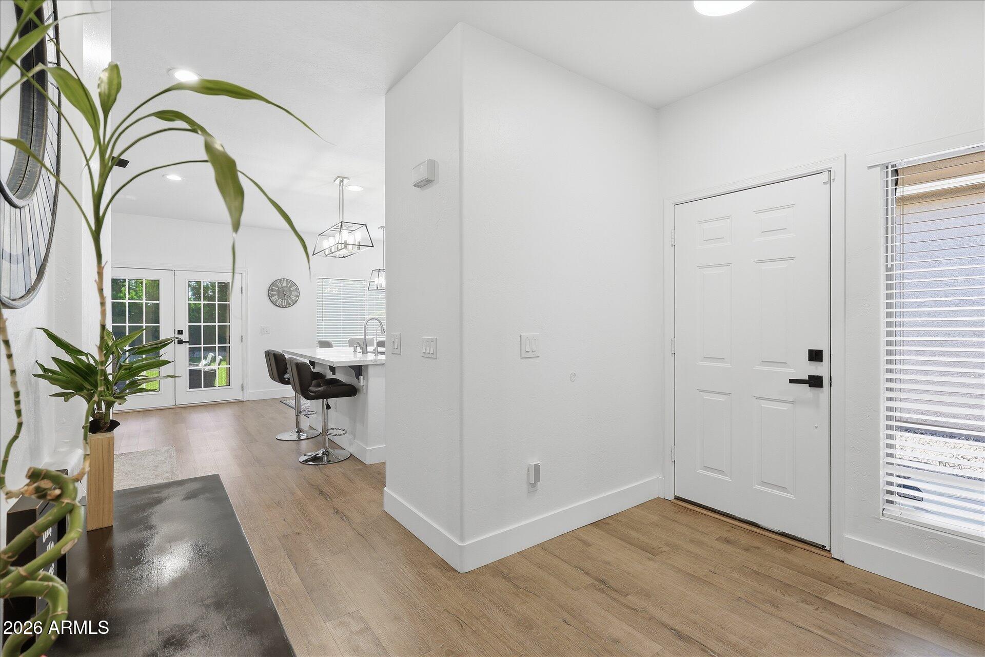 Properties 3 1140 S CERISE --