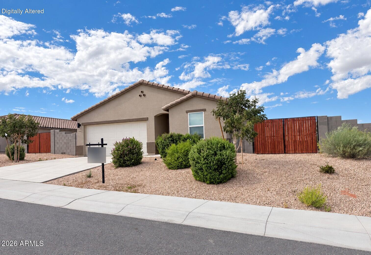 930 LOGAN Way