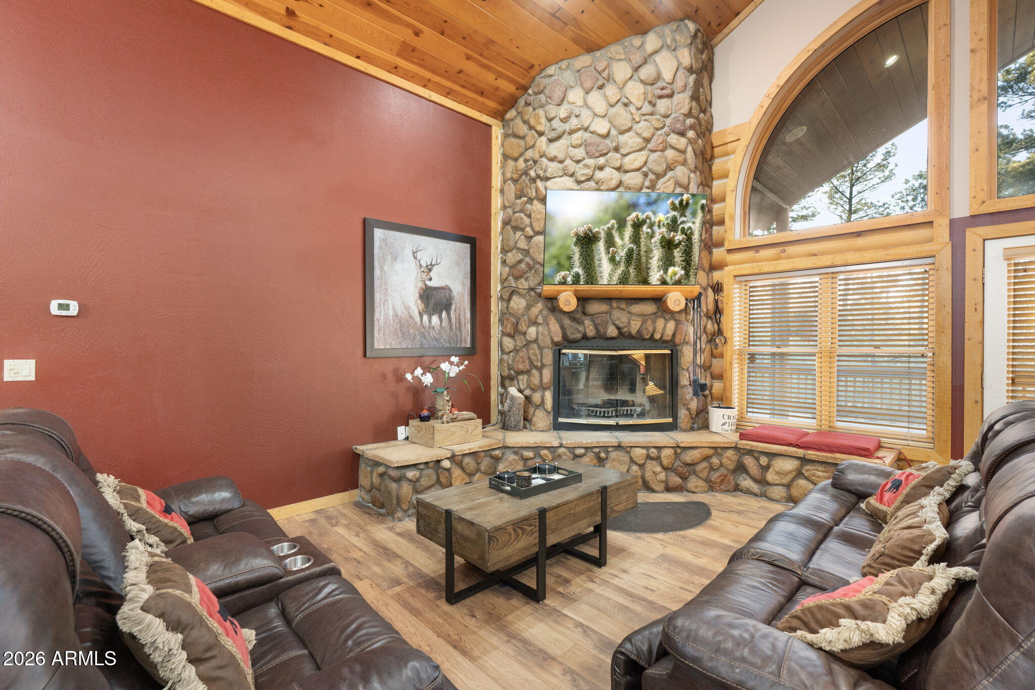 1440 S VINE MAPLE Lane