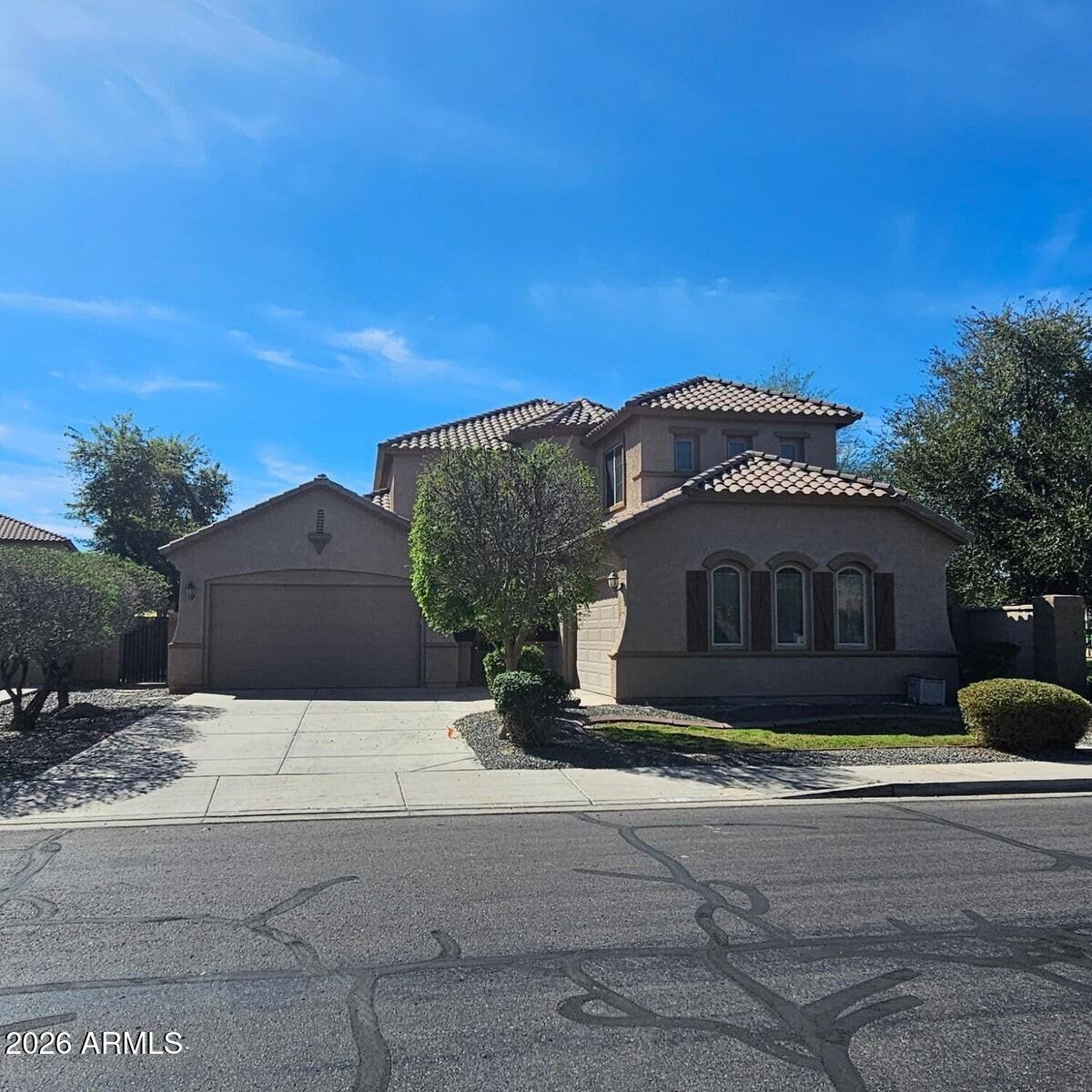 2771 E WISTERIA Drive