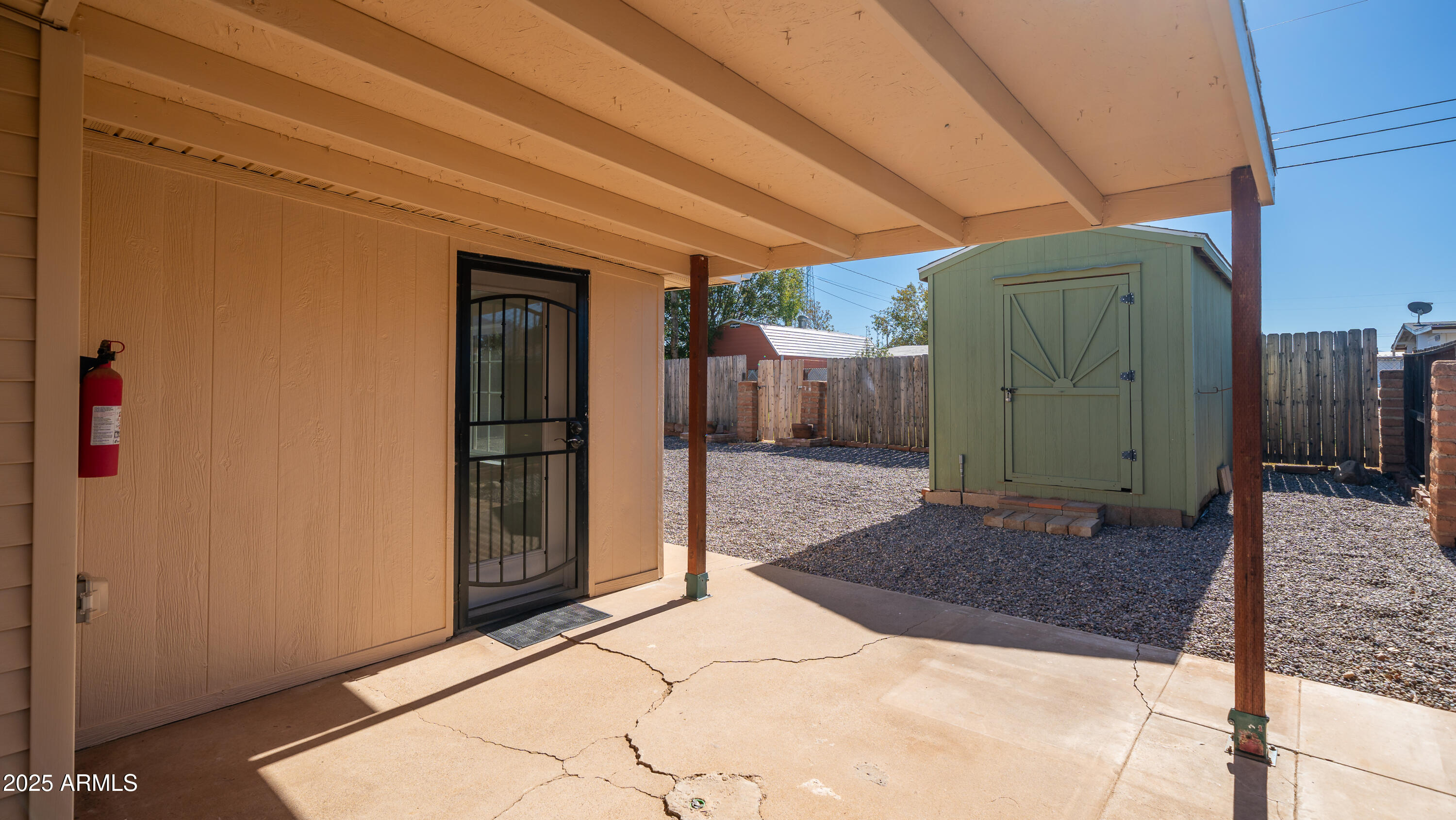 GARDEN CANYON 2 - Residential