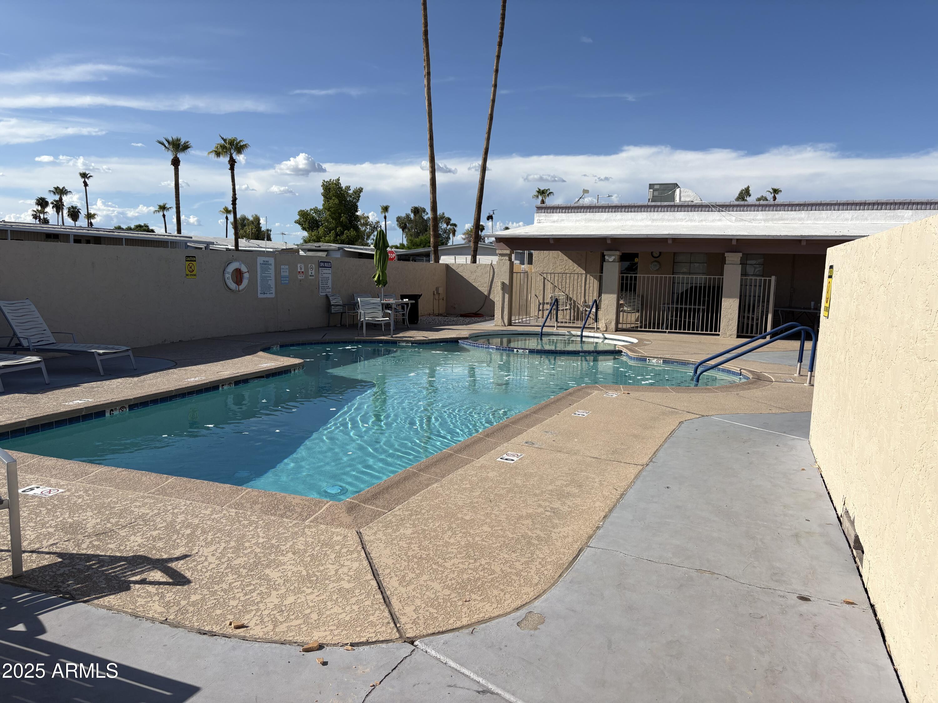 BREIT GRAND MISSOURI LLC - Residential