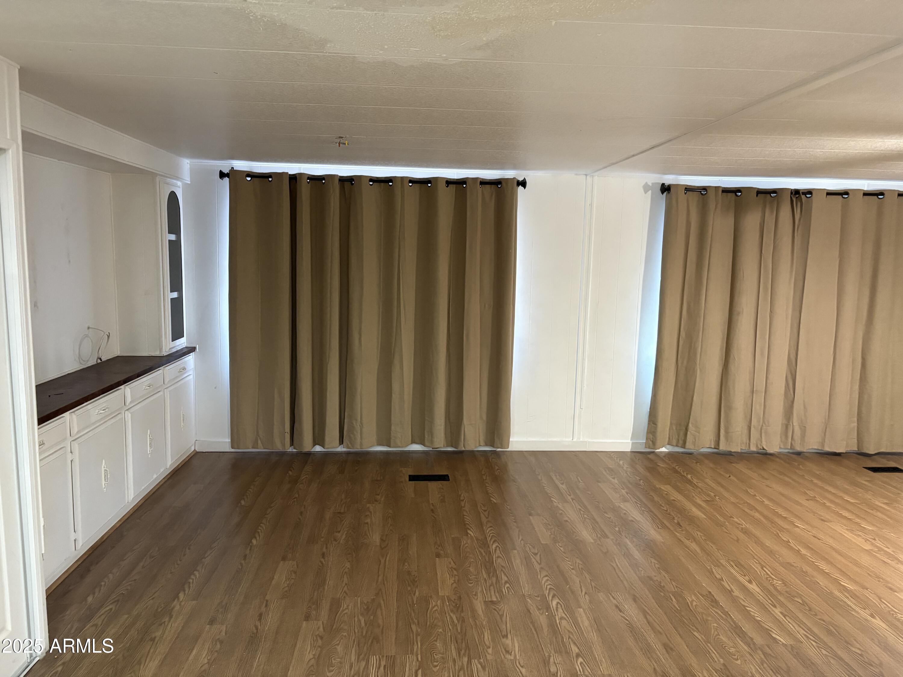 4400 W MISSOURI Avenue 302