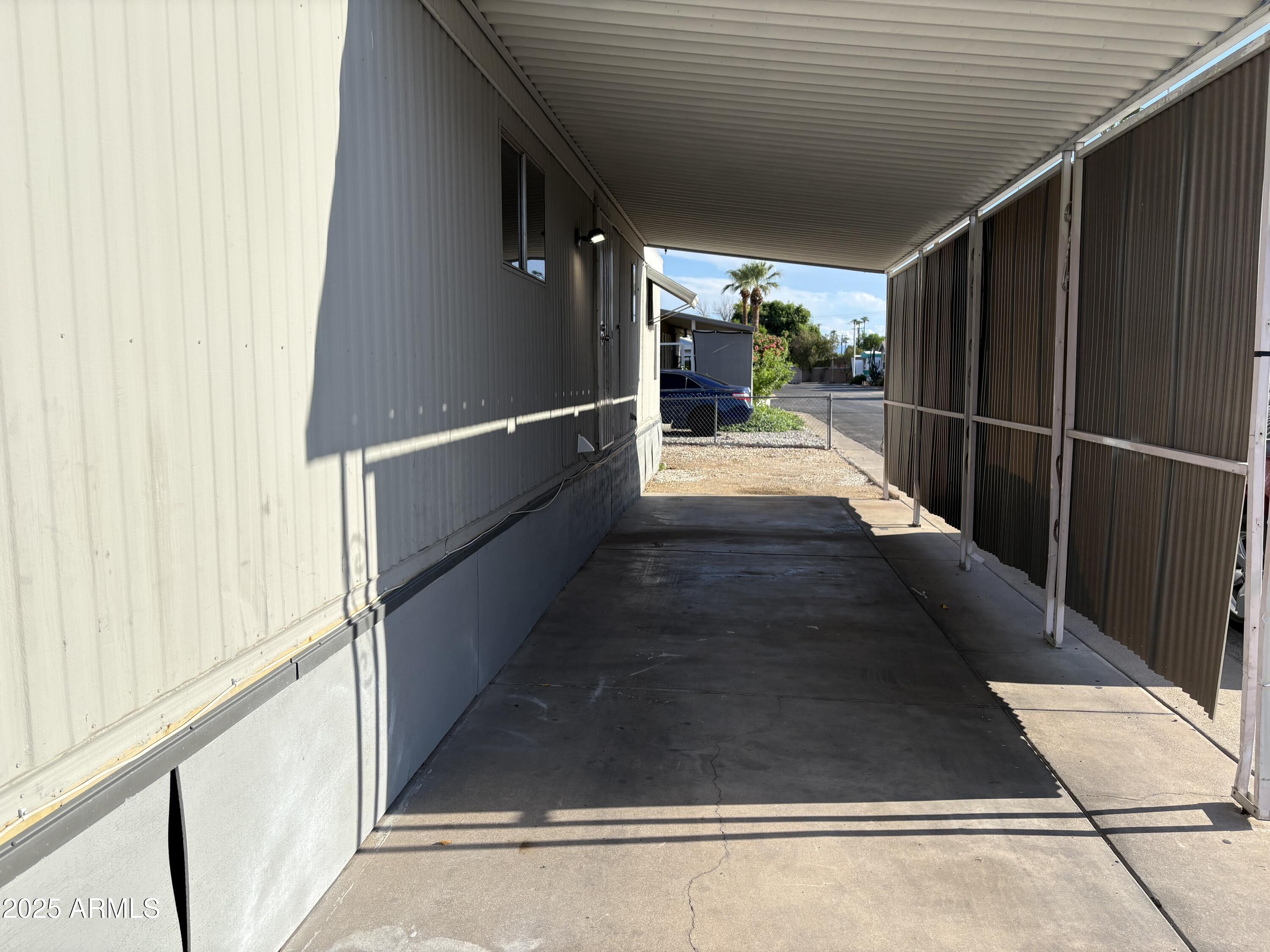 4400 W MISSOURI Avenue 302