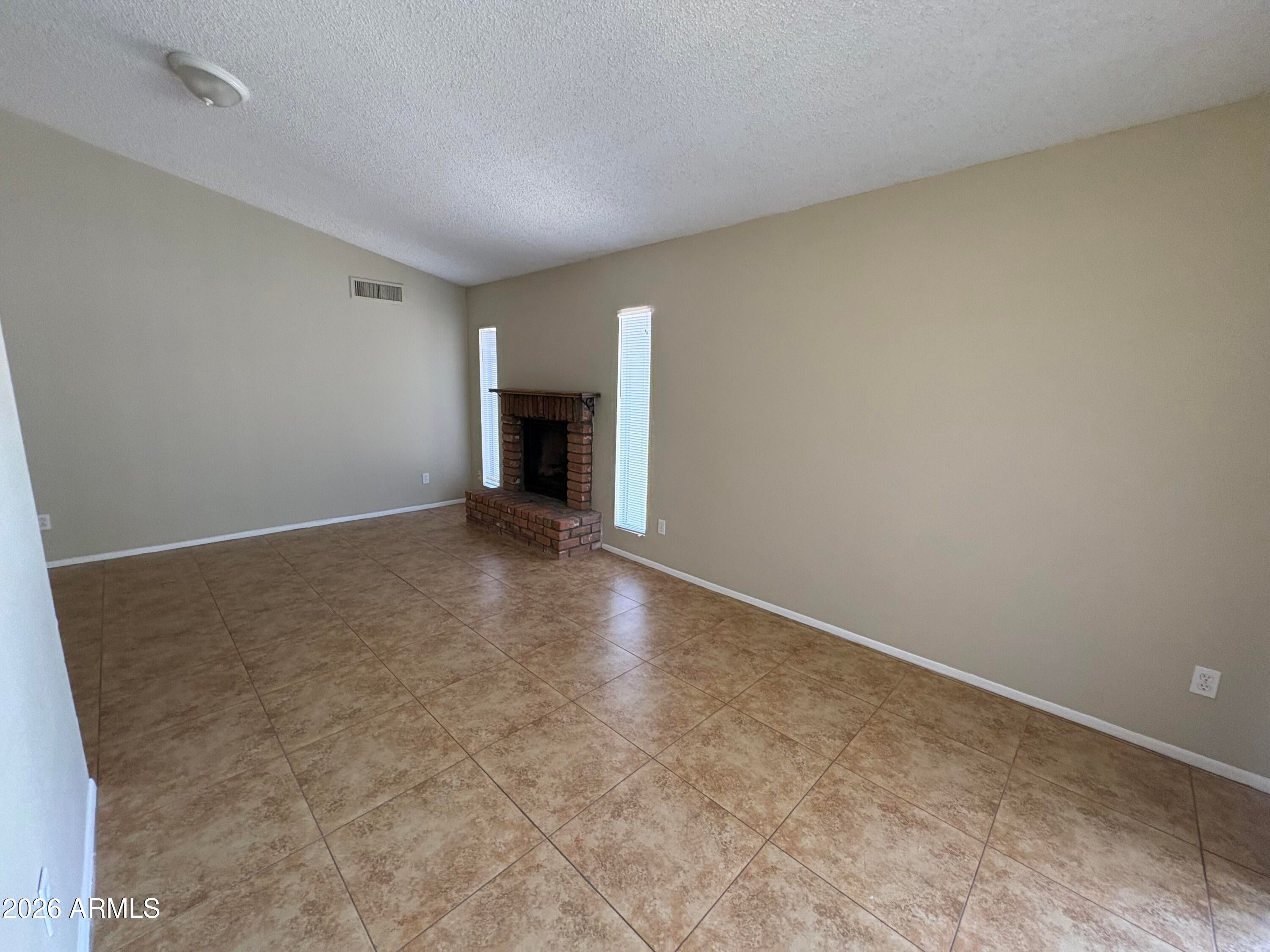 6116 W EVANS Drive