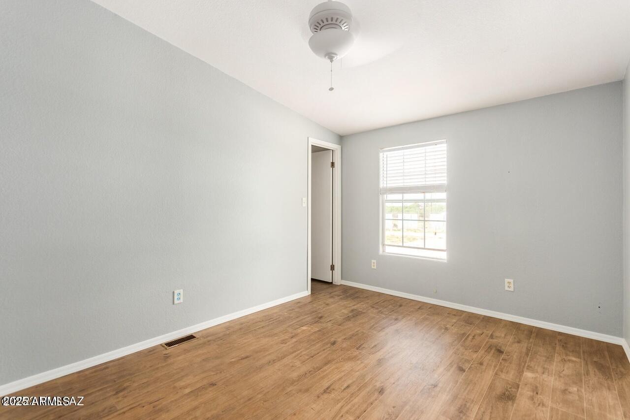 S33 T11S R10E - Residential