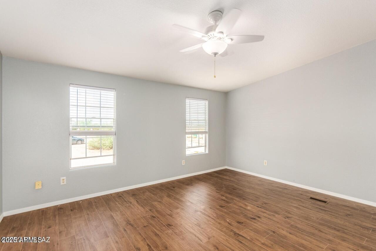 S33 T11S R10E - Residential