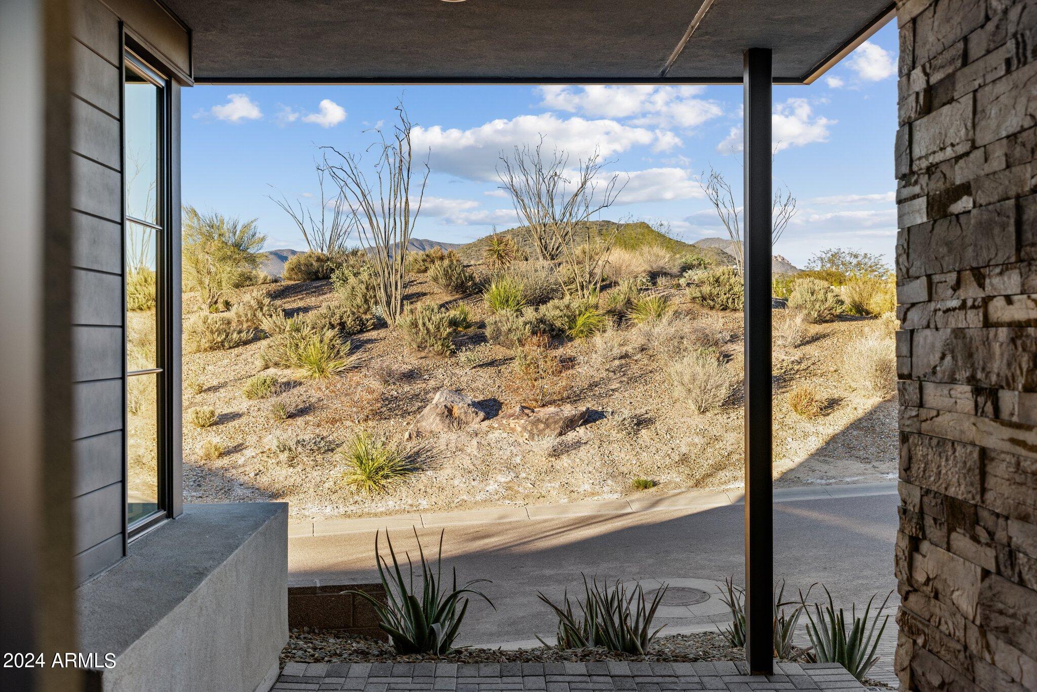DESERT MOUNTAIN - Residential