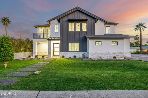 4813 E EARLL Drive Phoenix AZ 85018