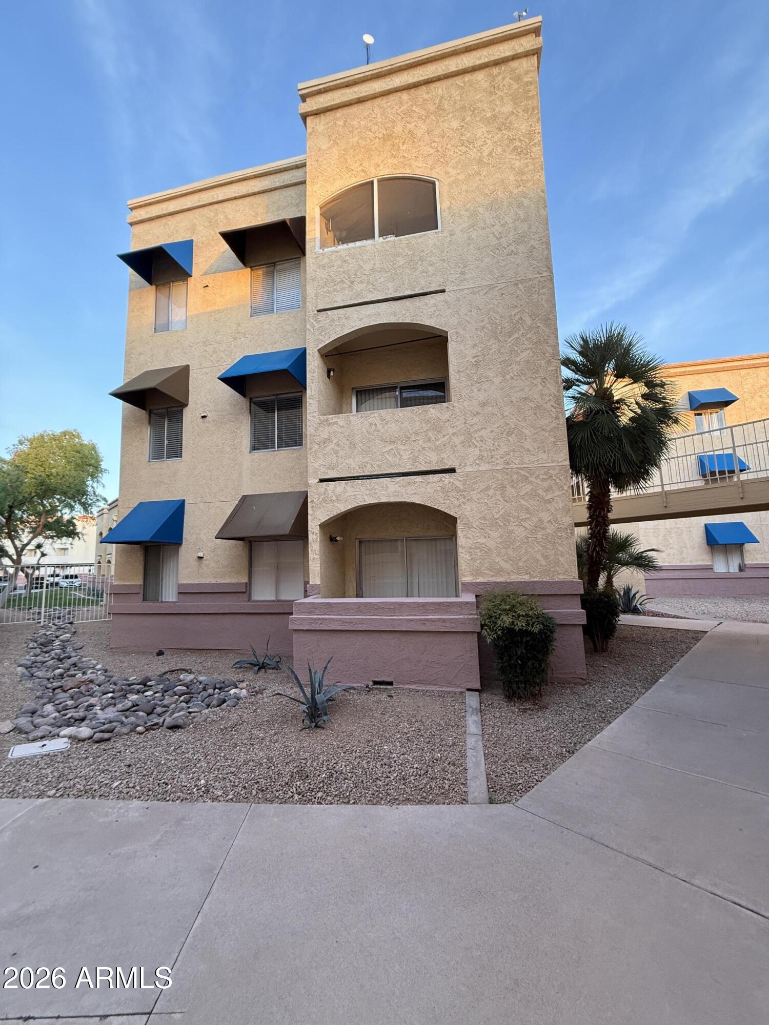 SPRINGS CONDOMINIUM - Residential