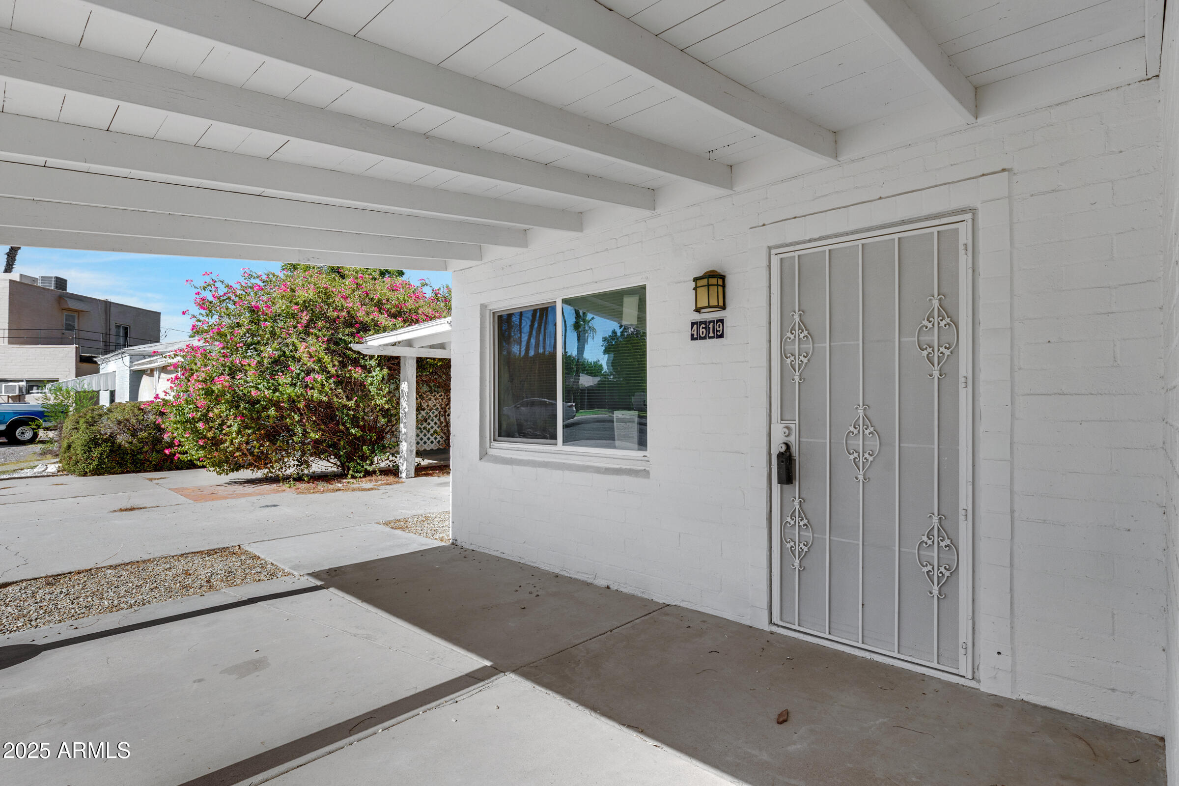 4619 N 13TH Place