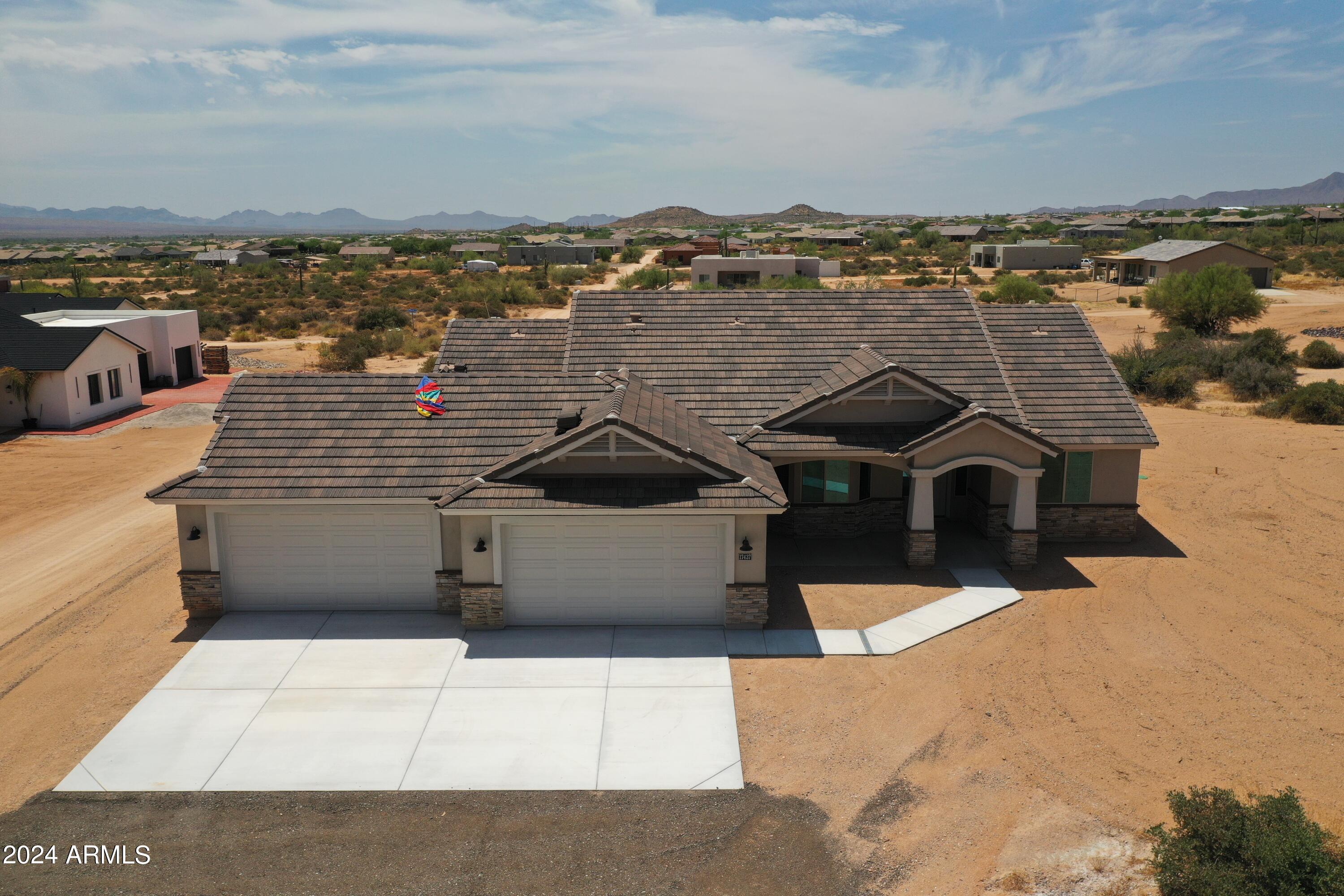 Photo 1 of 29 of 17437 E CASCALOTE Drive house