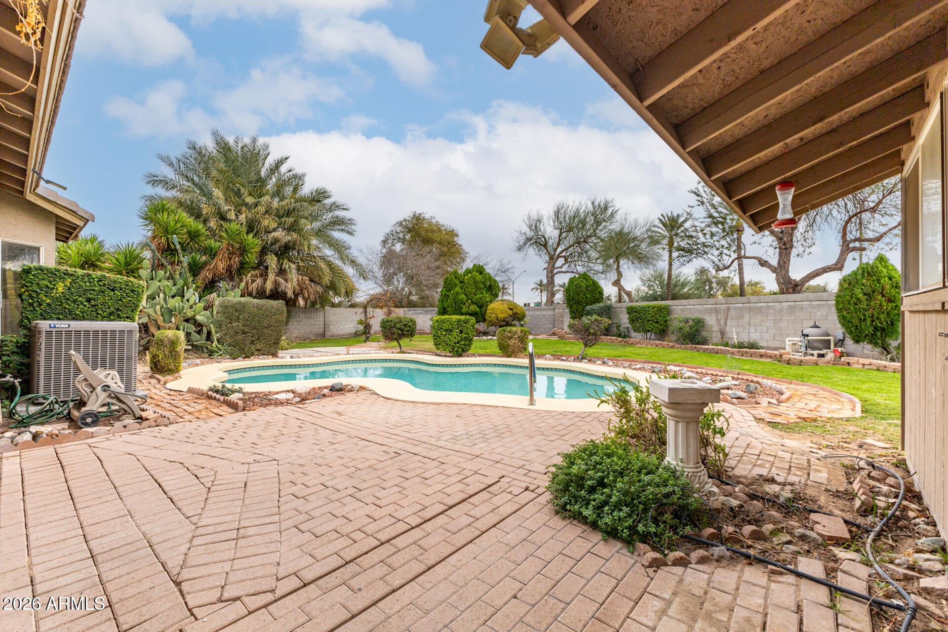 14301 W MITCHELL Drive