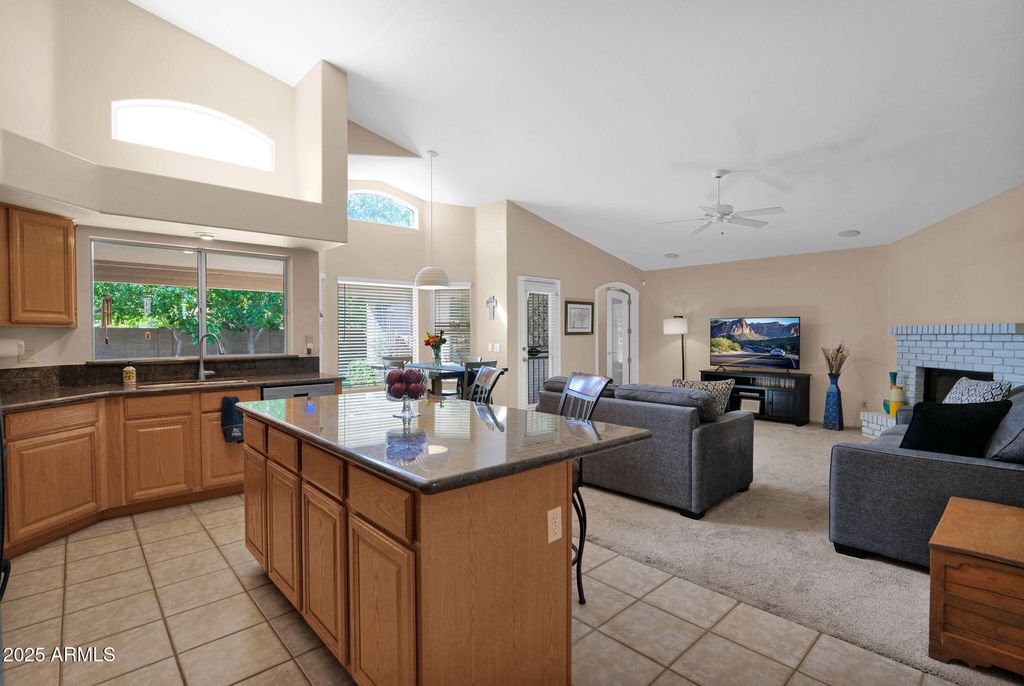 Photo of 1701 W Springfield Way, Chandler, AZ 85286 (MLS # 6927751)
