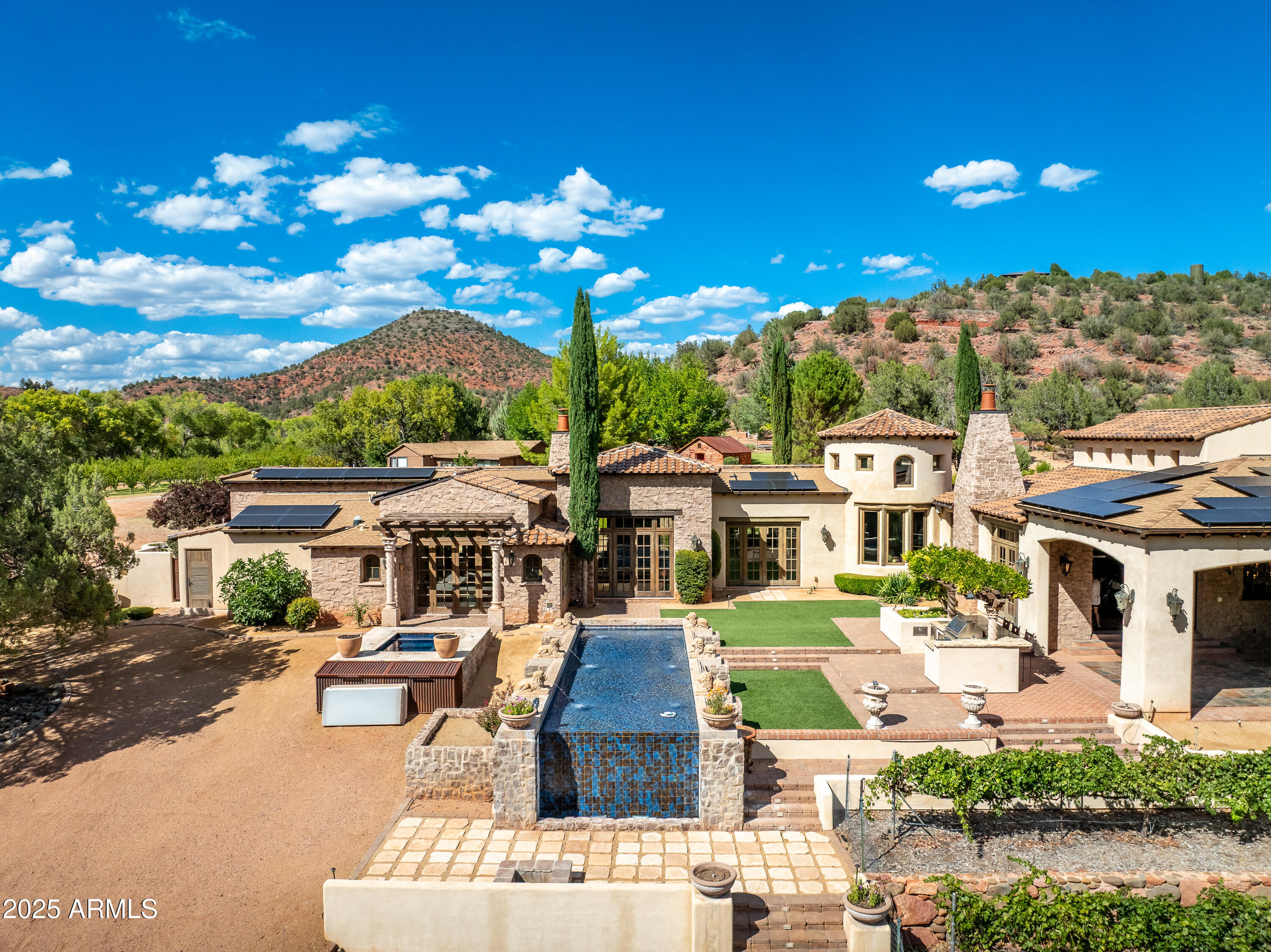 Sedona, Arizona 86336, United States, 3 Bedrooms Bedrooms, ,4 BathroomsBathrooms,Residential,Active,214257
