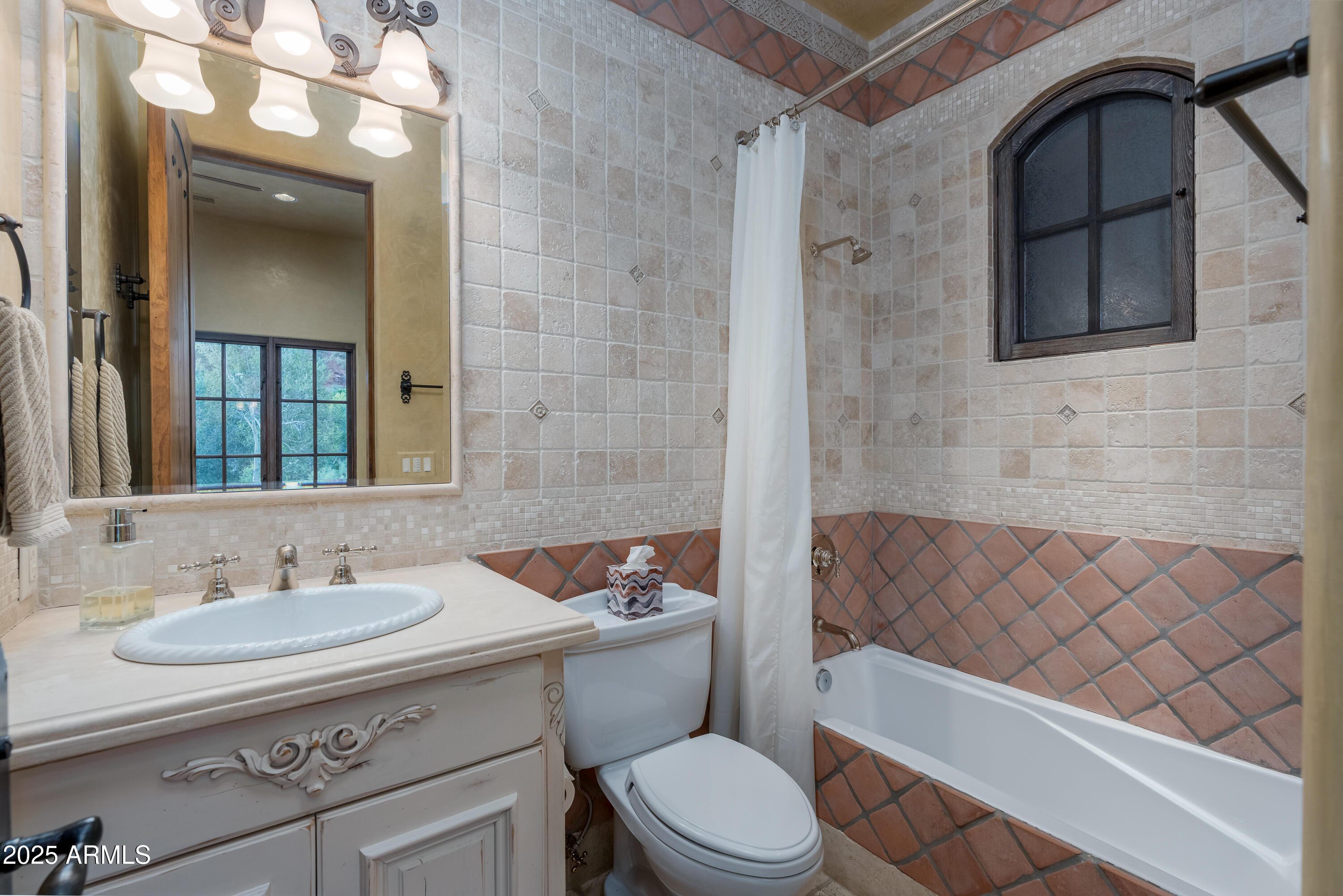 Sedona, Arizona 86336, United States, 3 Bedrooms Bedrooms, ,4 BathroomsBathrooms,Residential,Active,214257