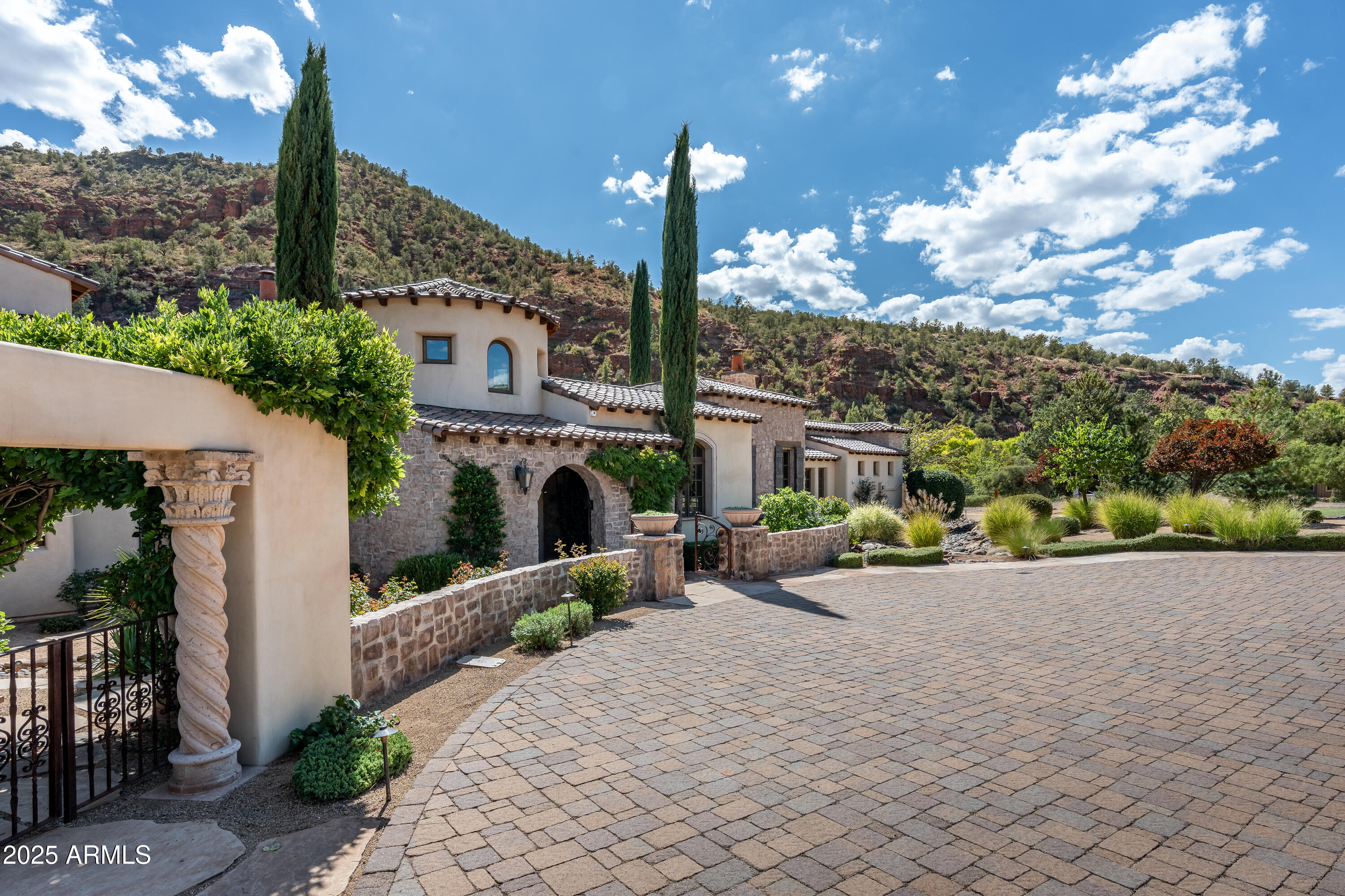 330 EAGLE MOUNTAIN RANCH Road