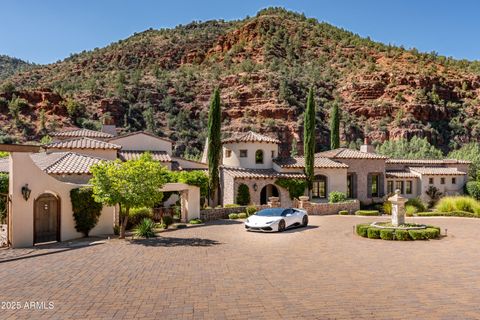 Photo of 330 Eagle Mountain Ranch Road, Sedona, AZ 86336 (MLS # 6922634)