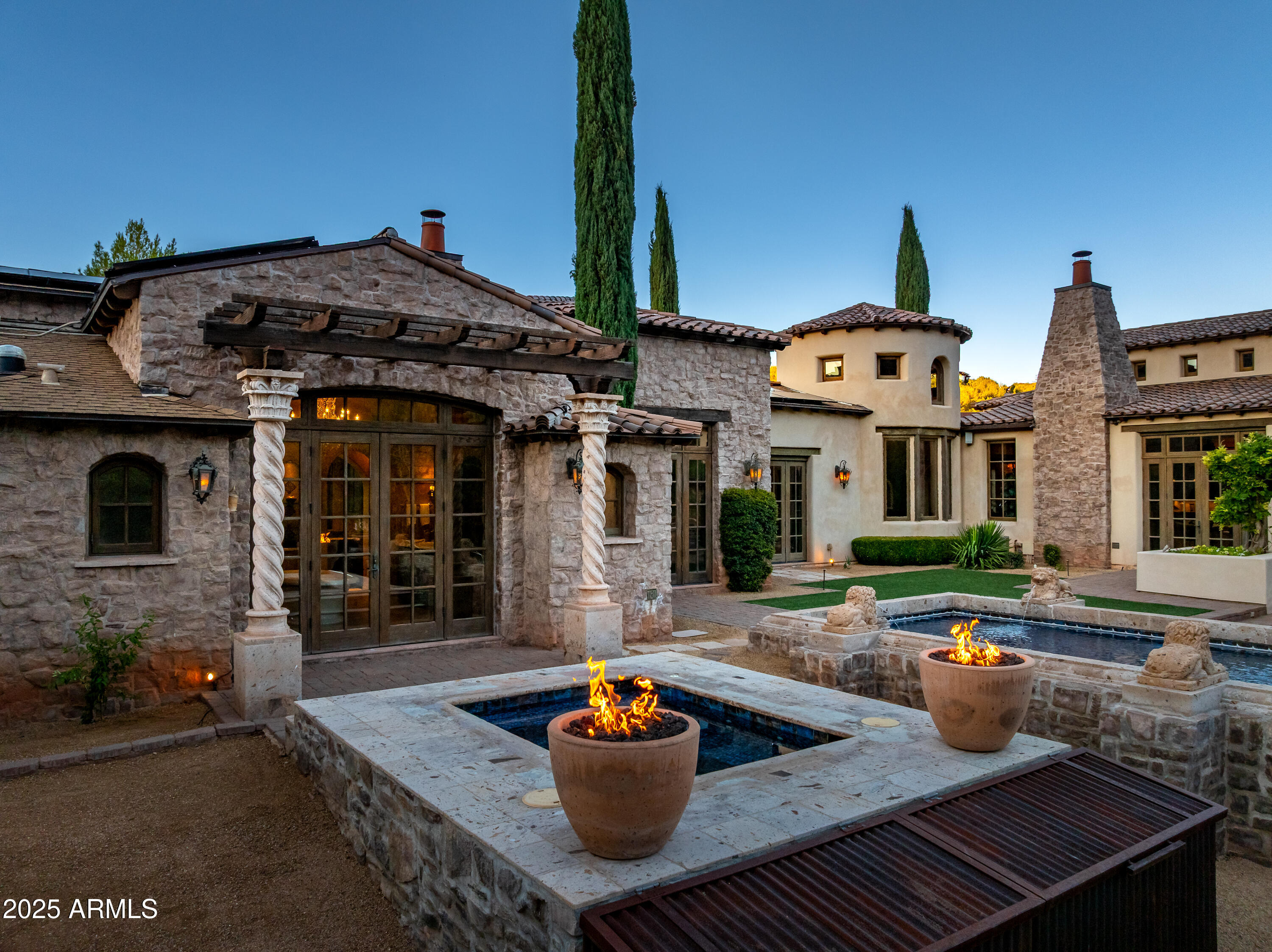 Sedona, Arizona 86336, United States, 3 Bedrooms Bedrooms, ,4 BathroomsBathrooms,Residential,Active,214257