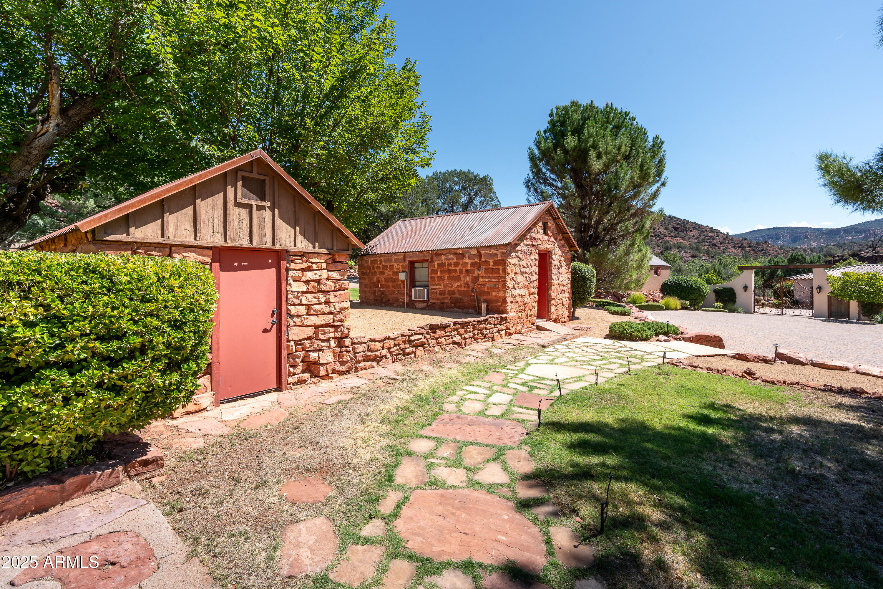 Sedona, Arizona 86336, United States, 3 Bedrooms Bedrooms, ,4 BathroomsBathrooms,Residential,Active,214257