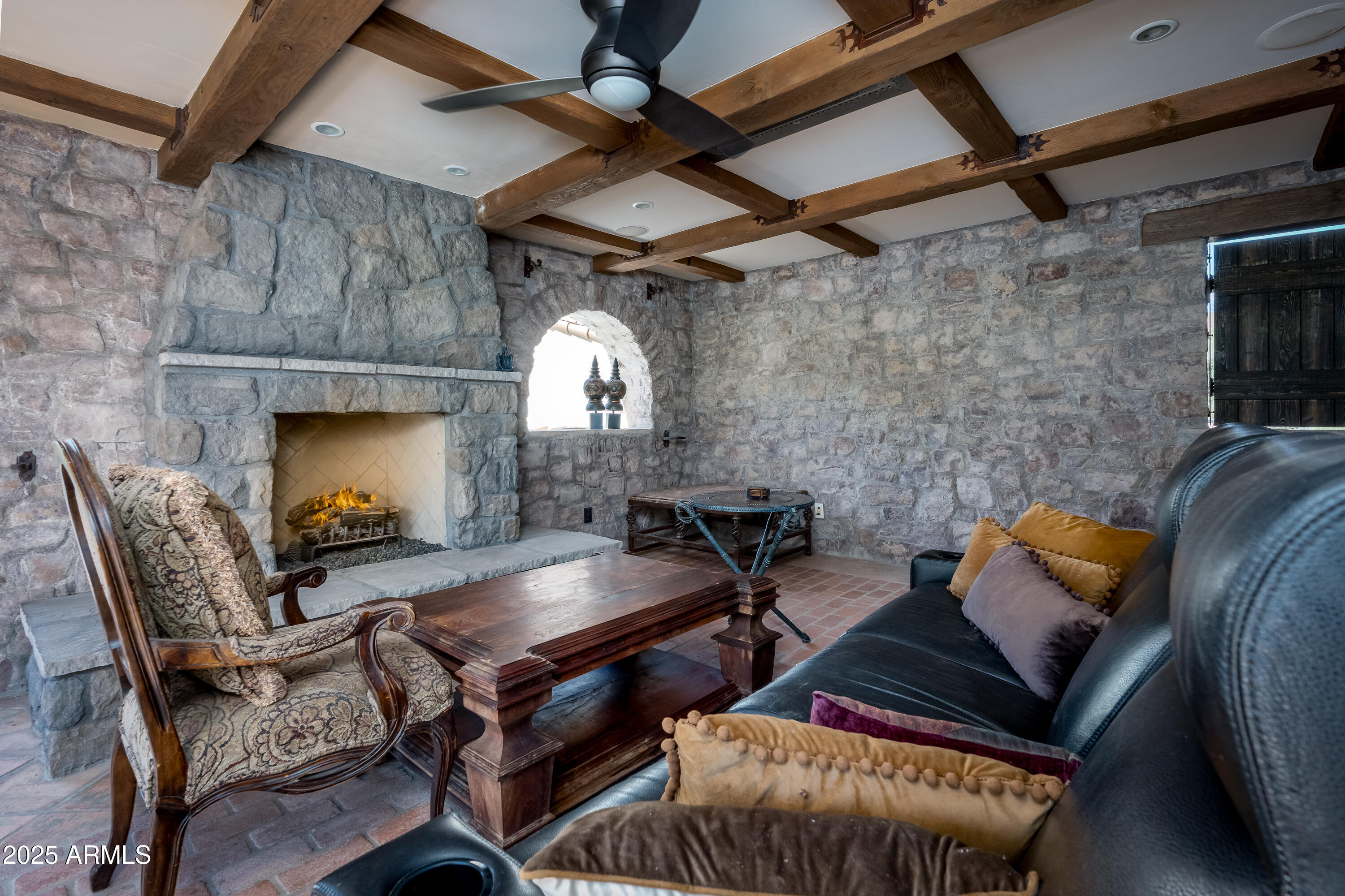 Sedona, Arizona 86336, United States, 3 Bedrooms Bedrooms, ,4 BathroomsBathrooms,Residential,Active,214257