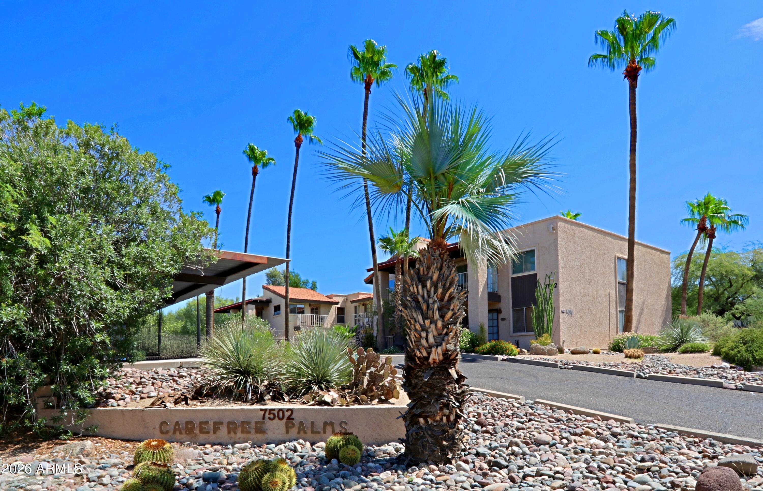 7502 E CAREFREE Drive 104