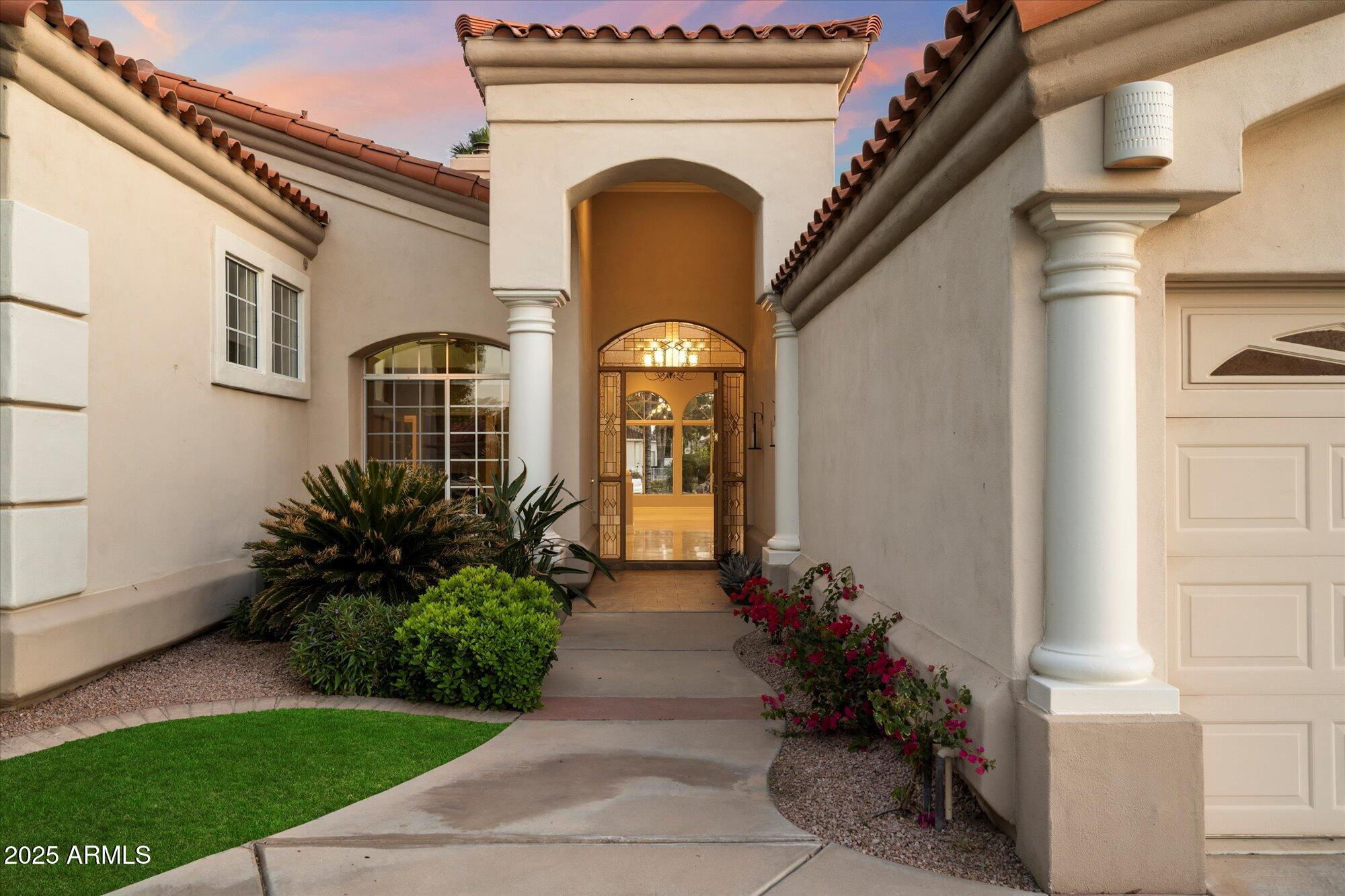 1507 E TREASURE COVE Drive