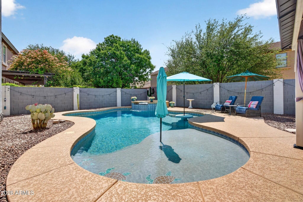 Photo of 879 W Holstein Trail, San Tan Valley, AZ 85143 (MLS # 7062503)