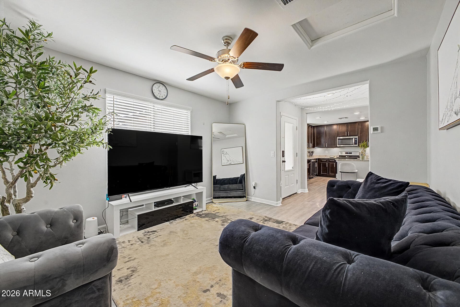 8037 W AGORA Lane