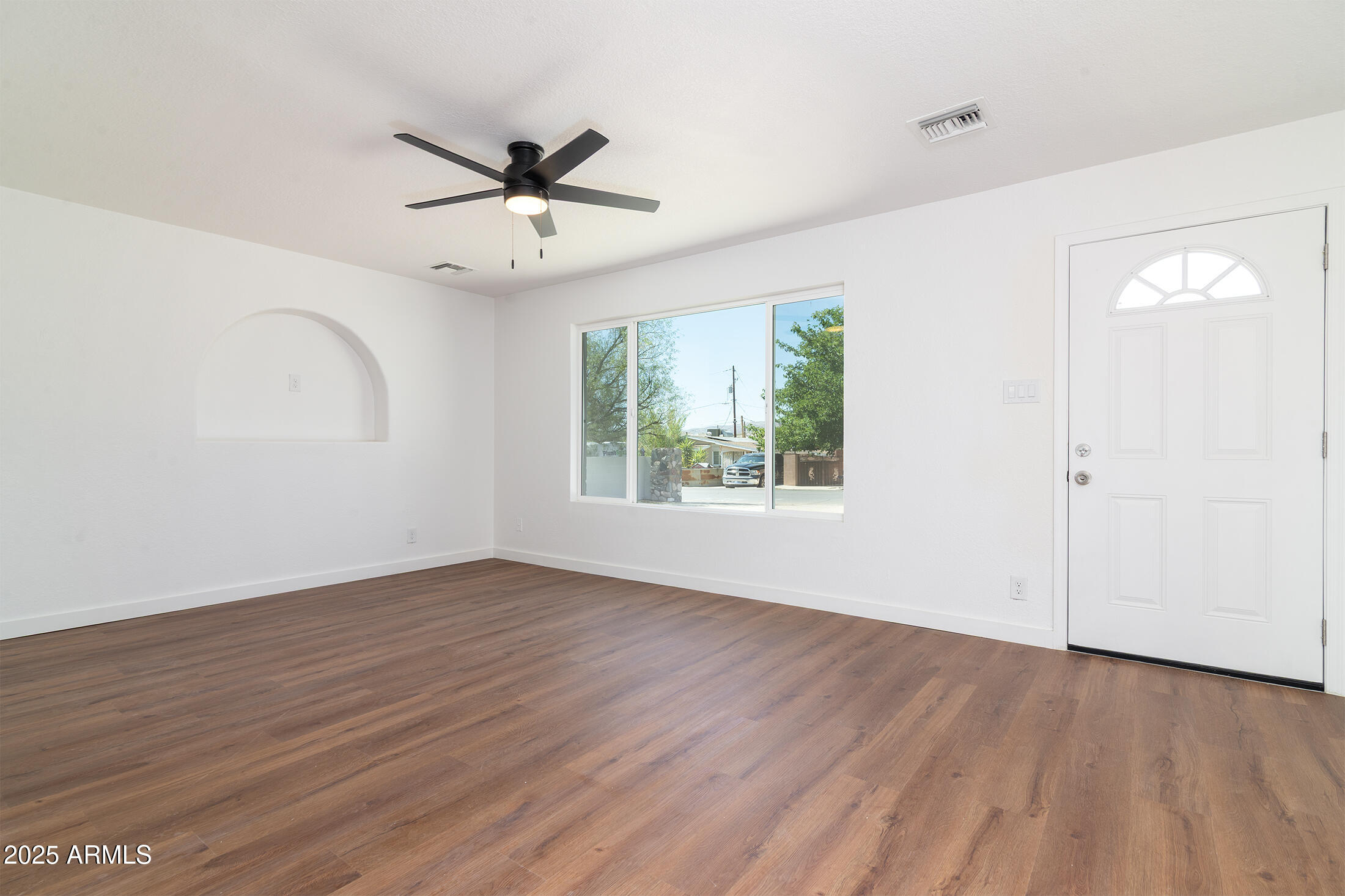 320 W Palo Verde Drive