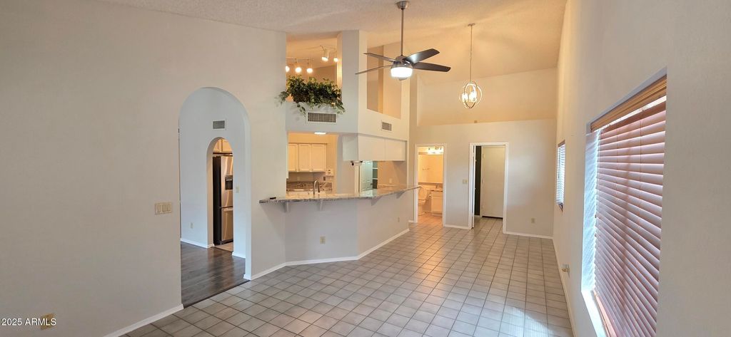 Photo of 1601 W Oakland Street, Chandler, AZ 85224 (MLS # 6917439)