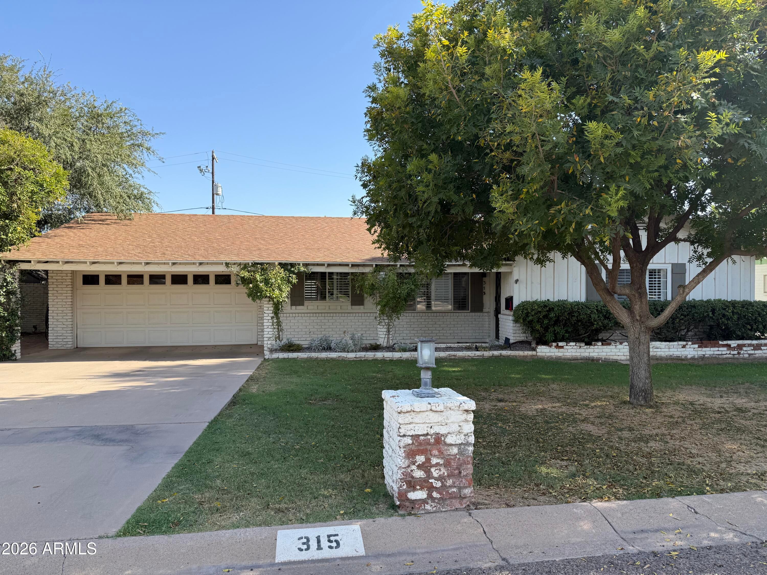 315 E KEIM Drive