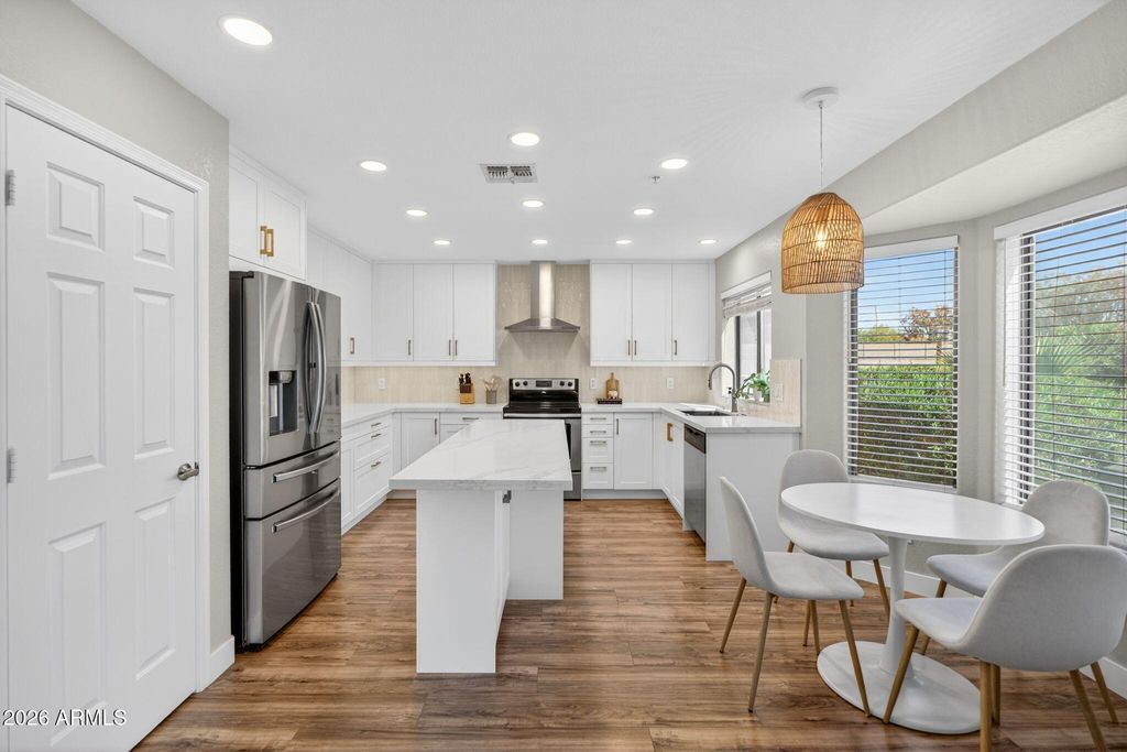 Photo of 9655 E Ludlow Drive, Scottsdale, AZ 85260 (MLS # 7015354)