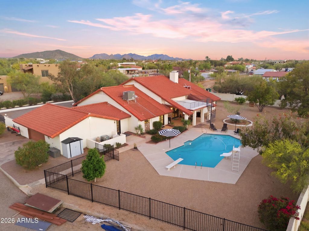 Photo of 6646 E Calle De Las Estrellas Road, Cave Creek, AZ 85331 (MLS # 7002461)