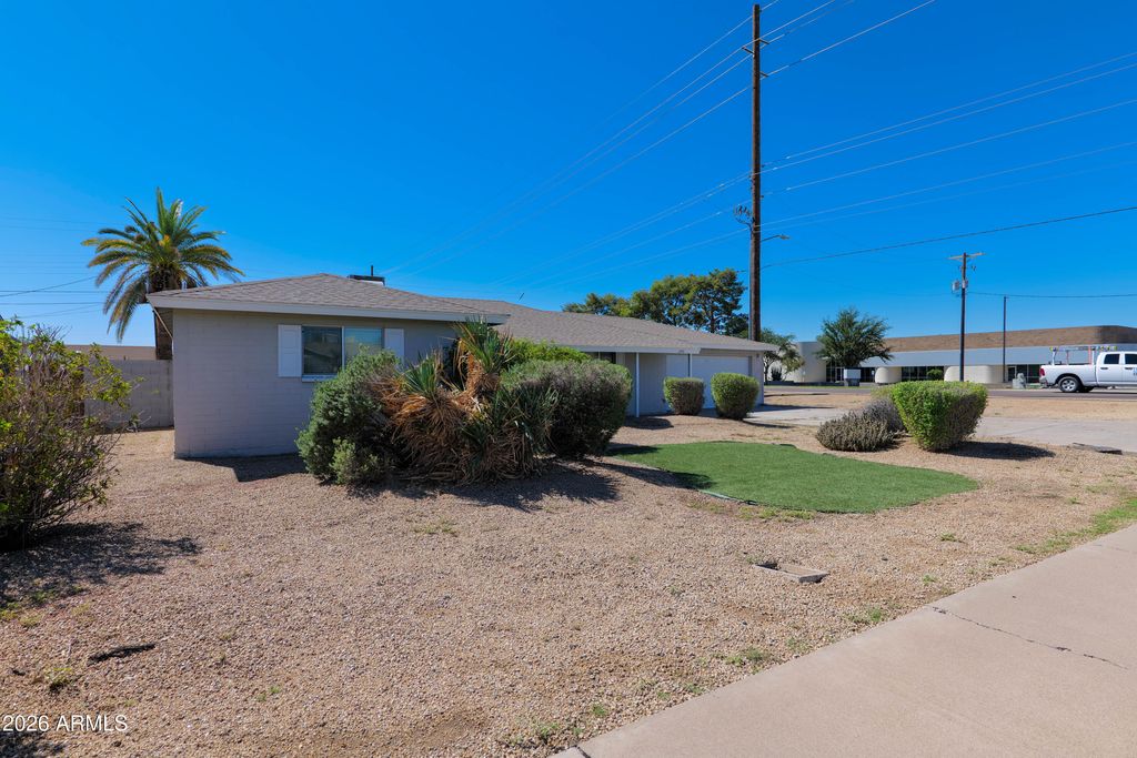 Photo of 1351 W 10th Street, Tempe, AZ 85281 (MLS # 6986254)
