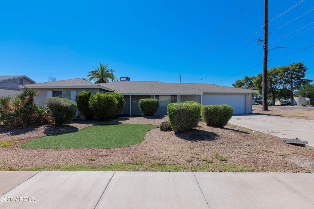 Photo of 1351 W 10th Street, Tempe, AZ 85281 (MLS # 6986254)