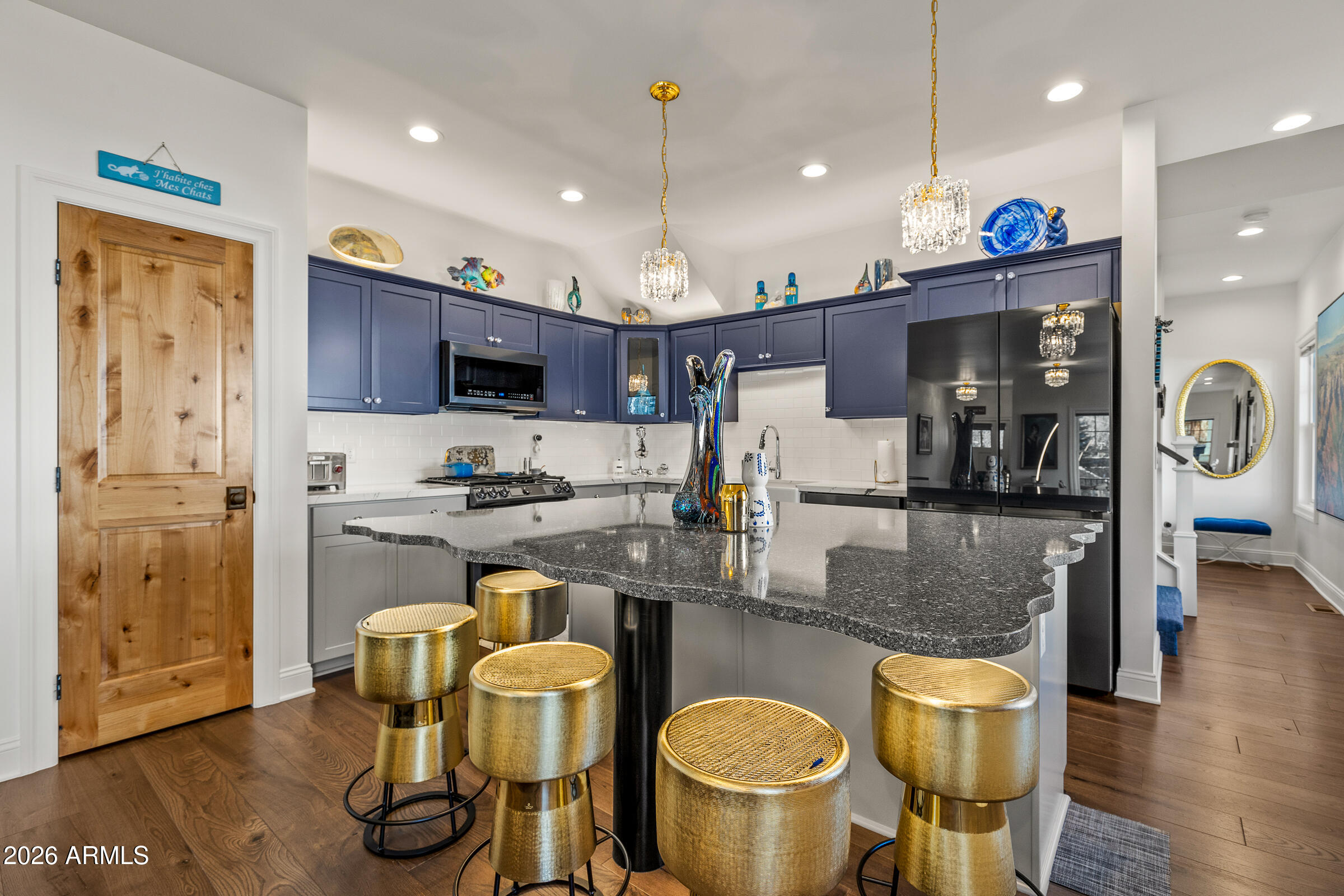 617 N SAN FRANCISCO Street A